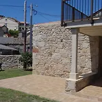 Casa De Pepajuana - Casa En Larino 아파트 *